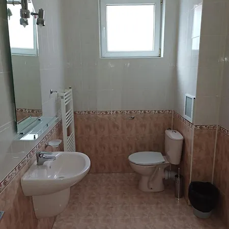 Guest Deva Guest house