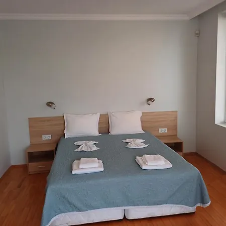 Guest Deva 3* Burgas